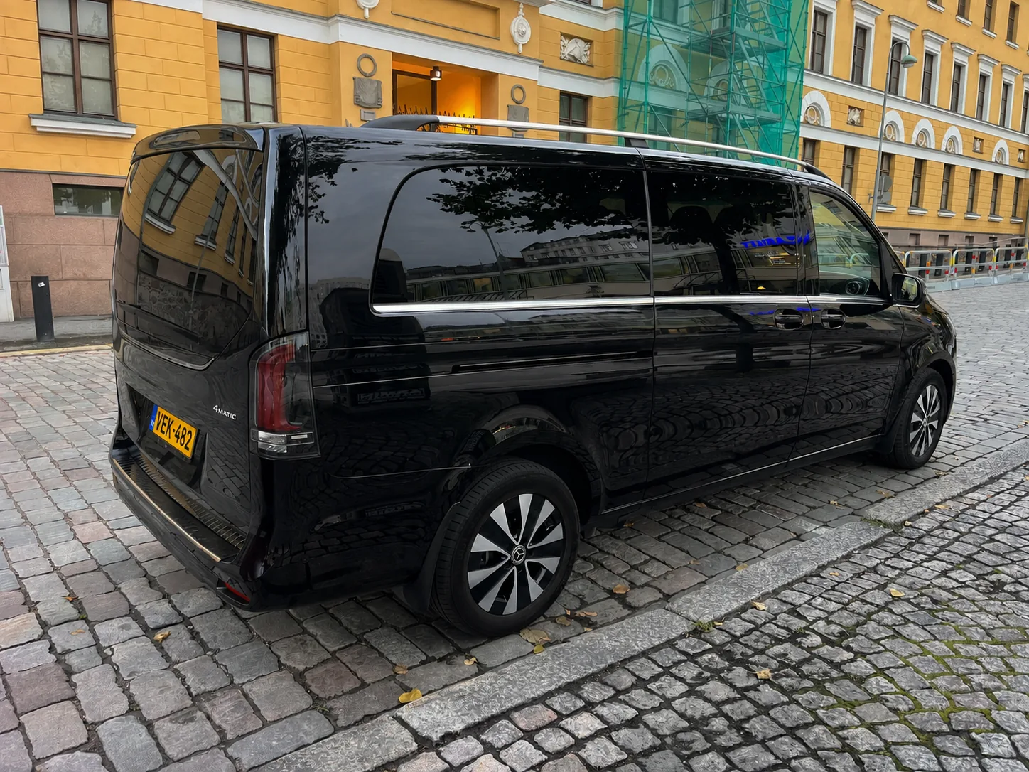 Mercedes-Benz V-Class first-class van — rear three-quarter view · Helsinki Airport Taxi