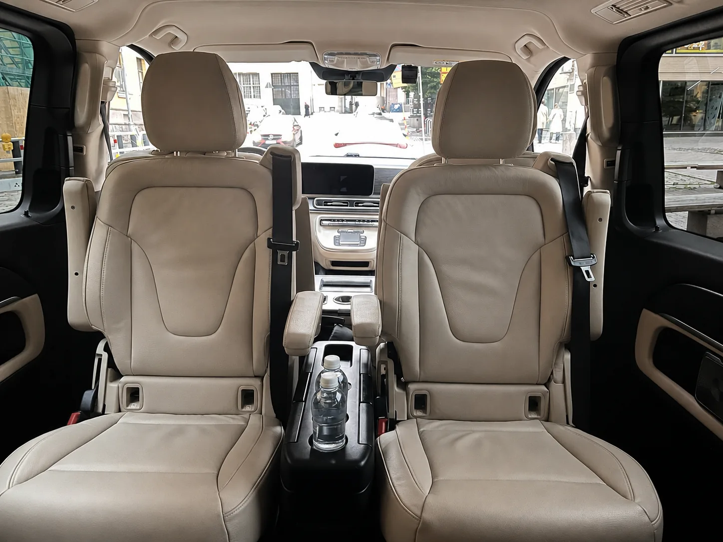Mercedes-Benz V-Class first-class van — front cabin and dashboard · Helsinki Airport Taxi