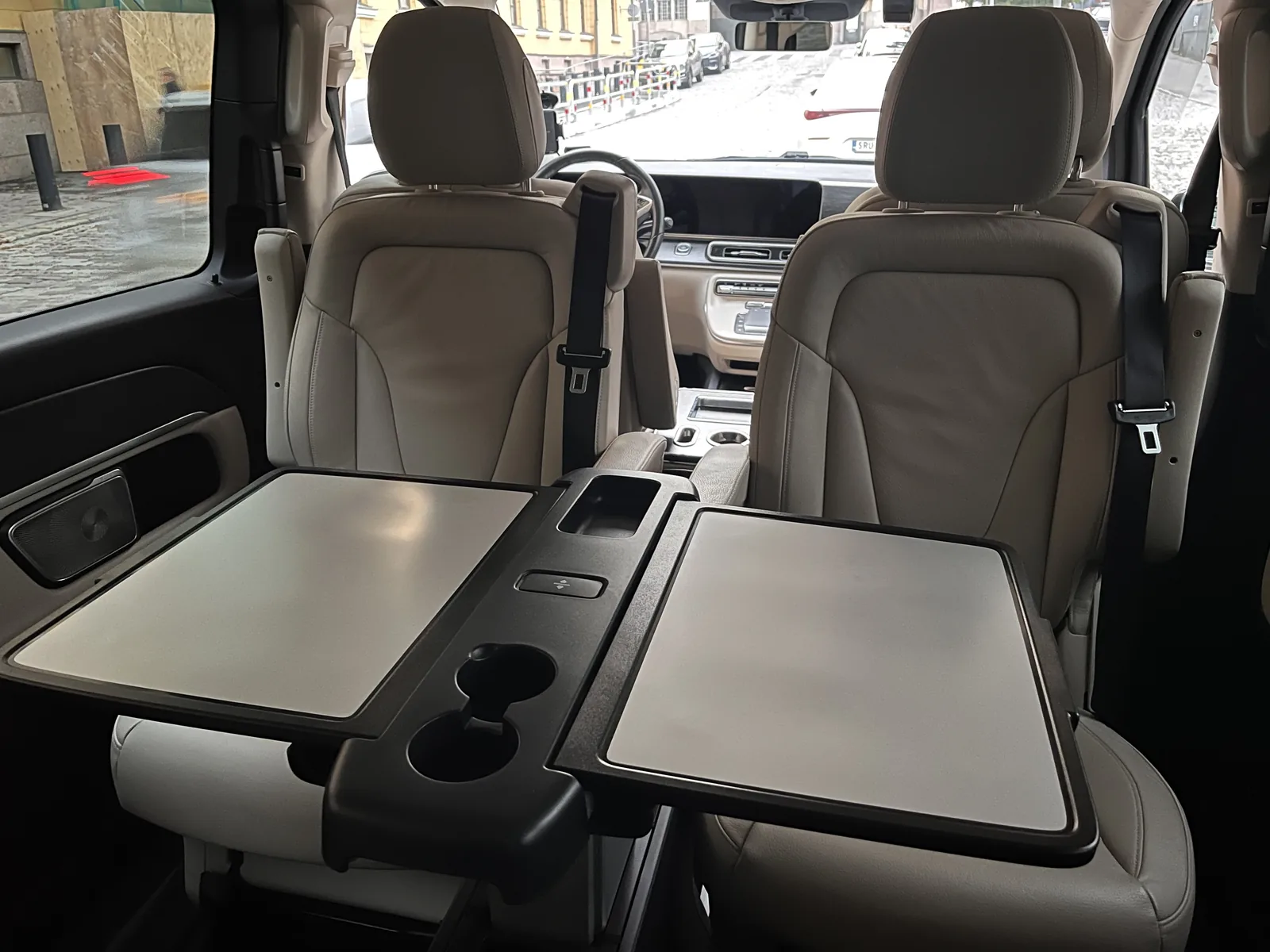 Mercedes-Benz V-Class first-class van — evening exterior view · Helsinki Airport Taxi
